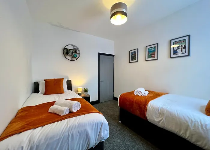 Oxford House - Great For Contractors Or Family Holidays