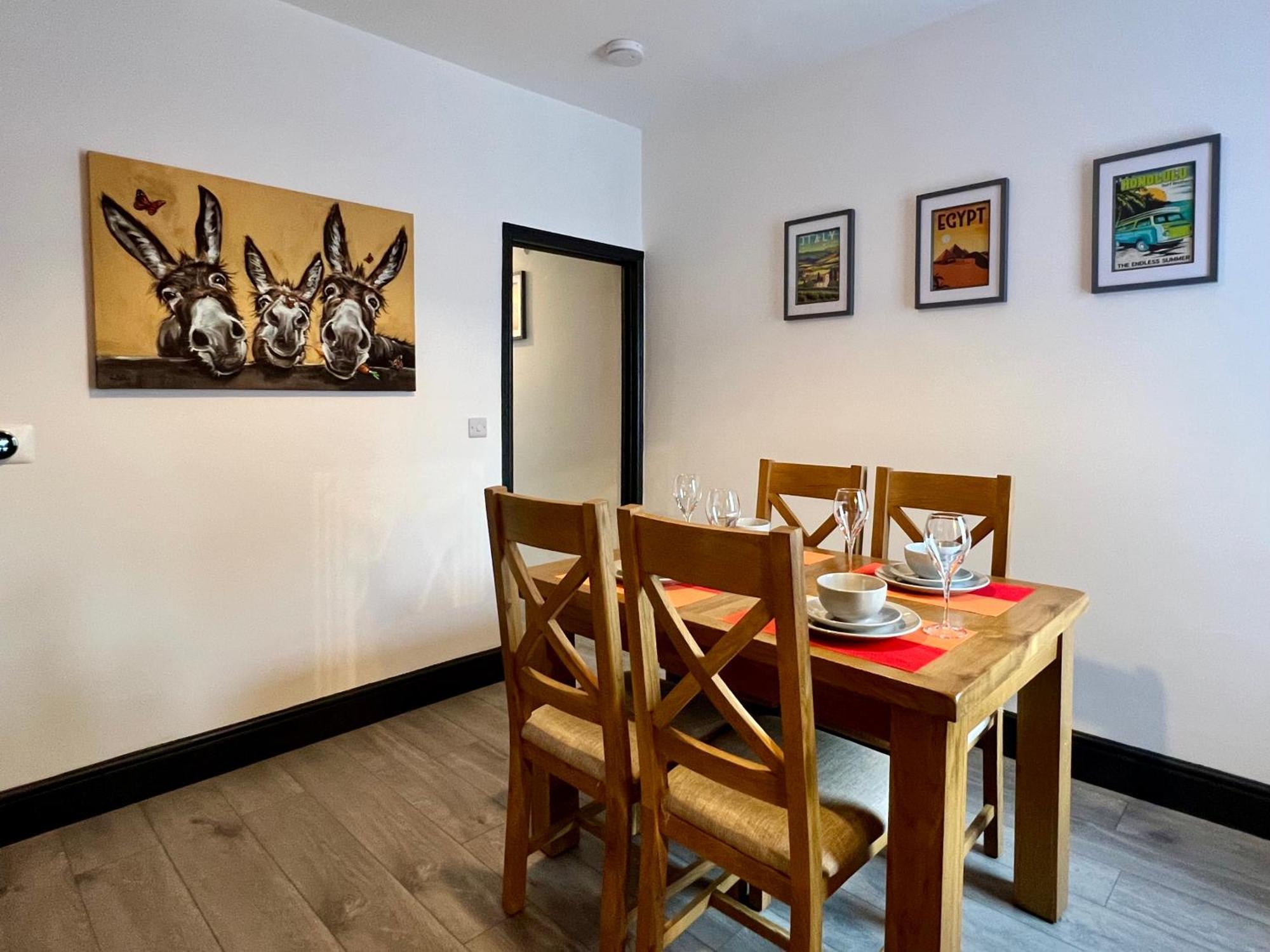 Oxford House - Great For Contractors Or Family Holidays Holiday home Cleethorpes