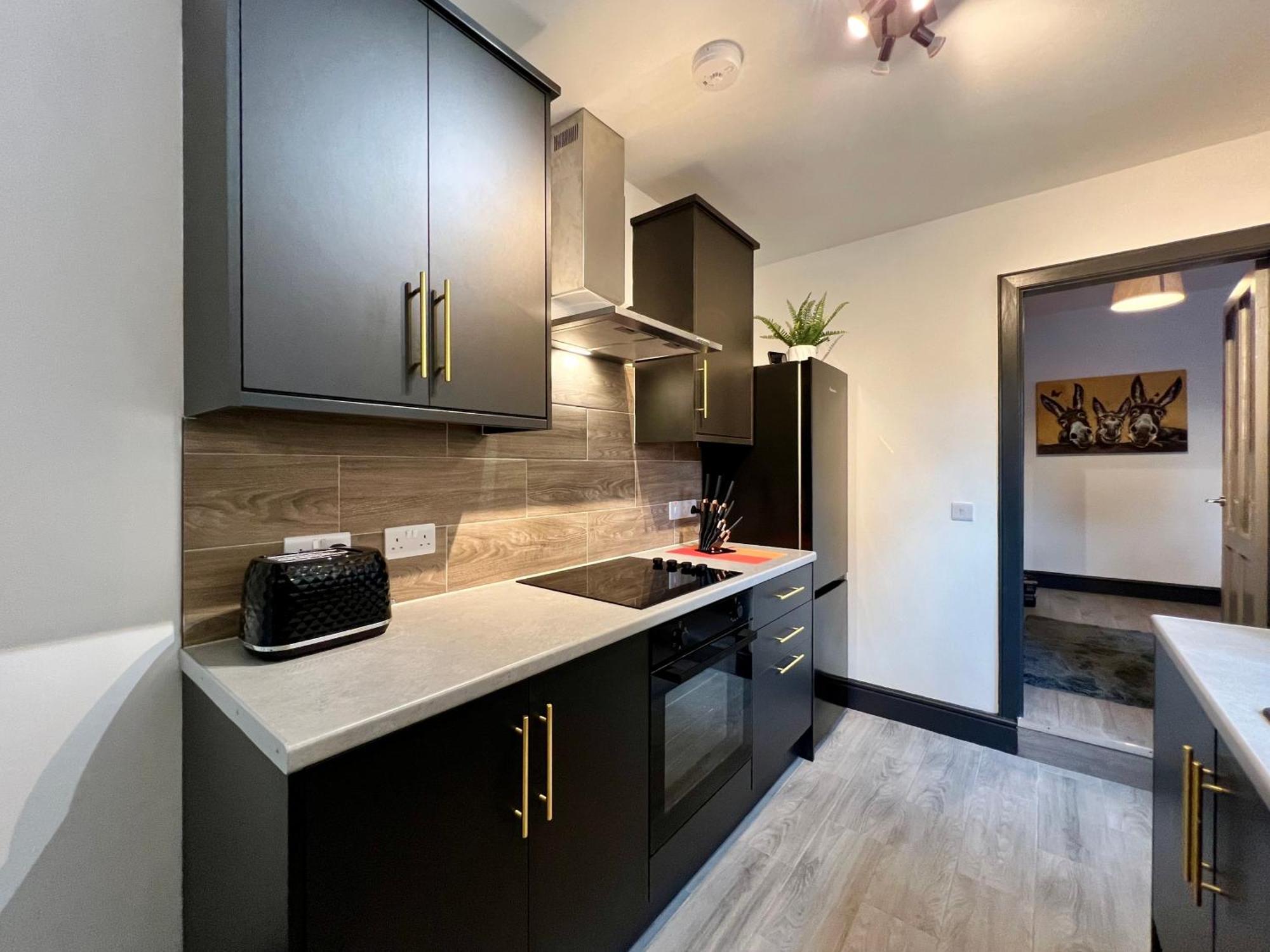 Oxford House - Great For Contractors Or Family Holidays
